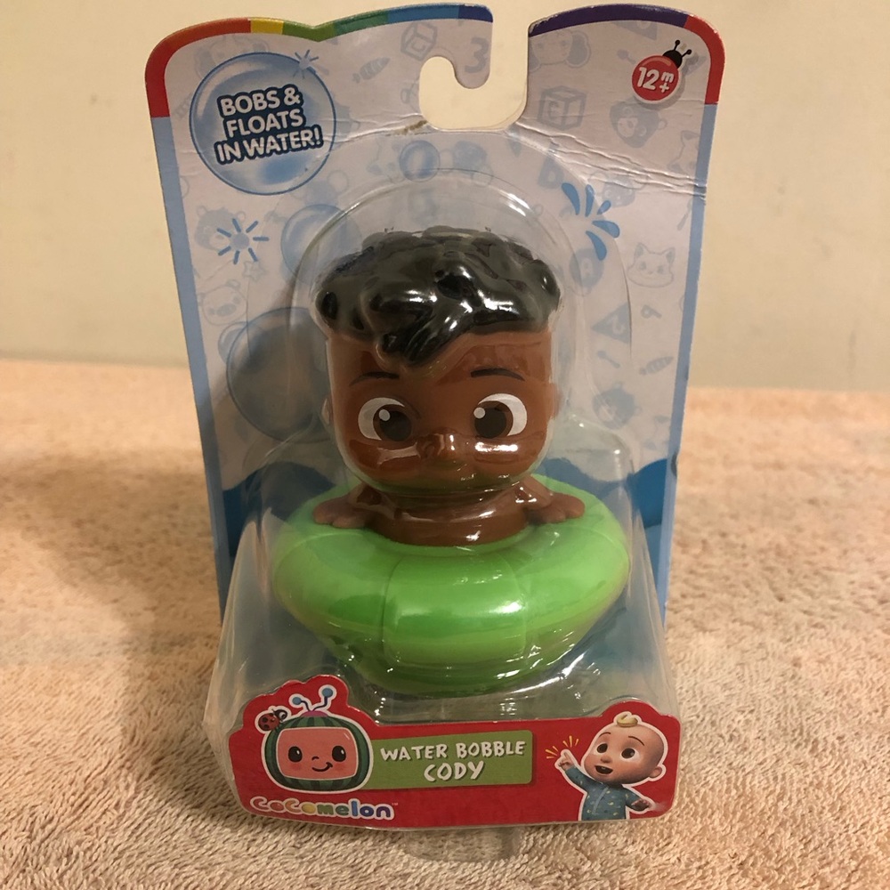 2022 CoComelon Water Bobble Cody Bath Toy NIP